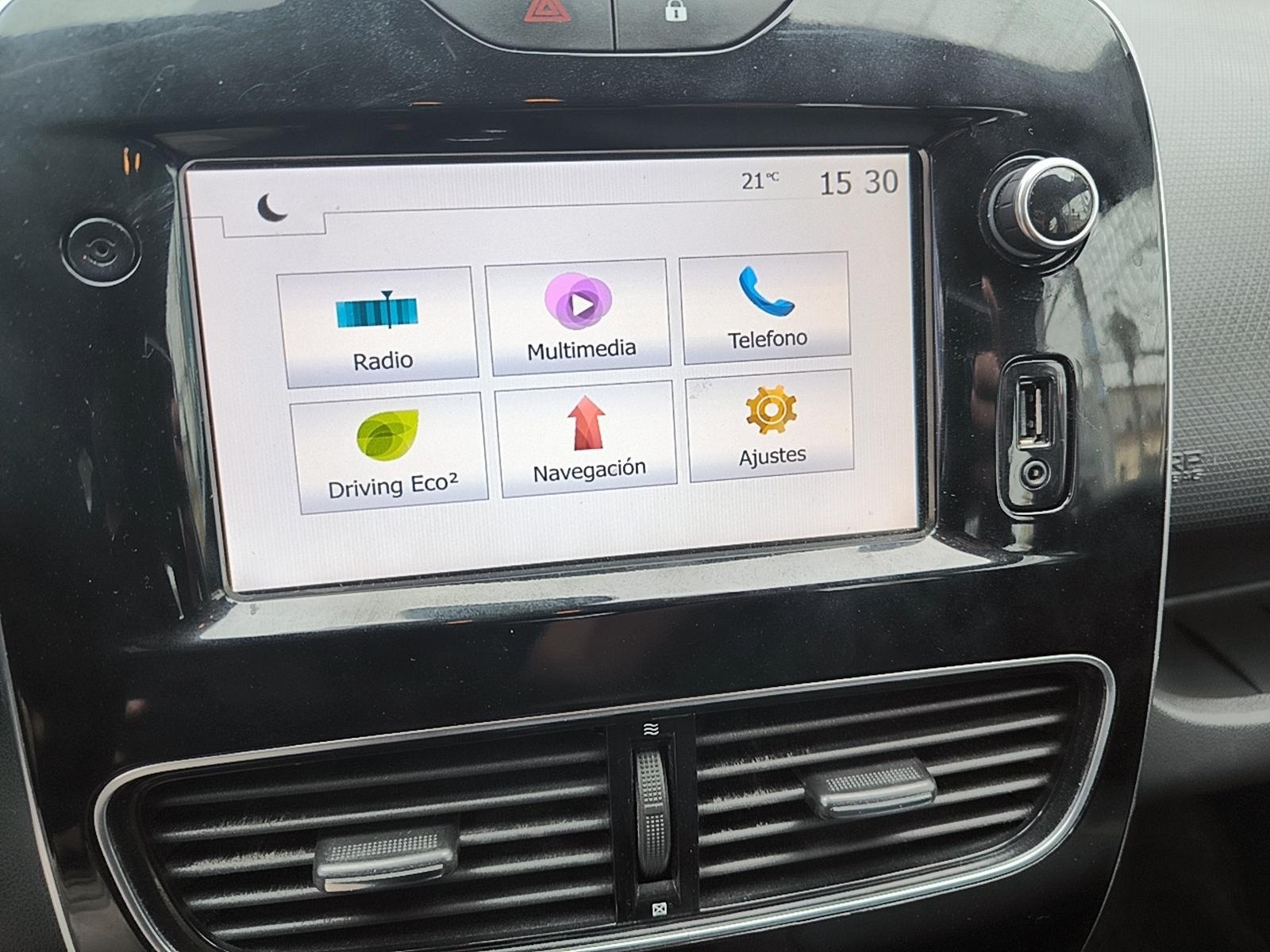 RENAULT CLIO 2020 - Imagen 6 de 12