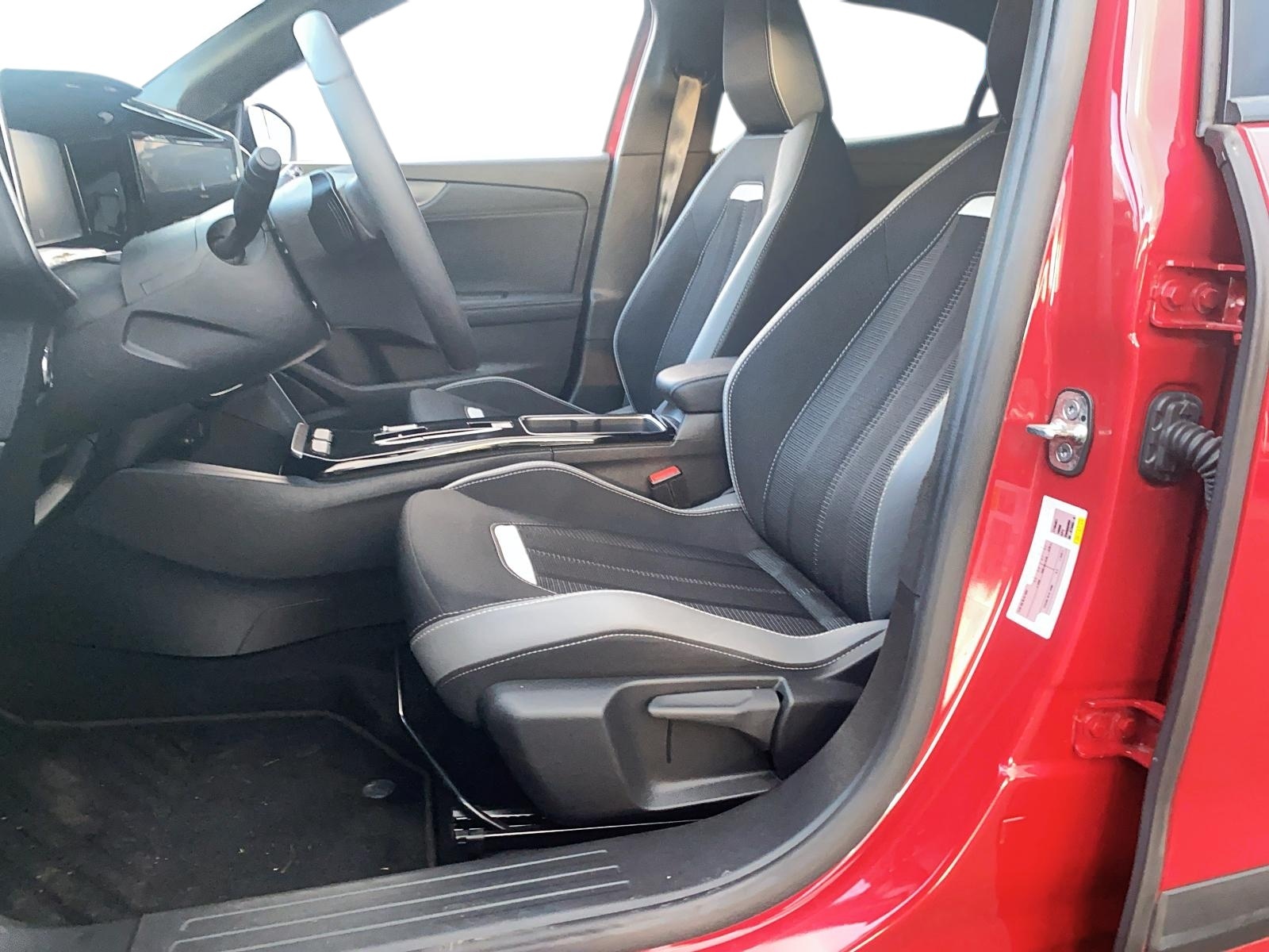 Opel MOKKA 2025 - Imagen 9 de 12