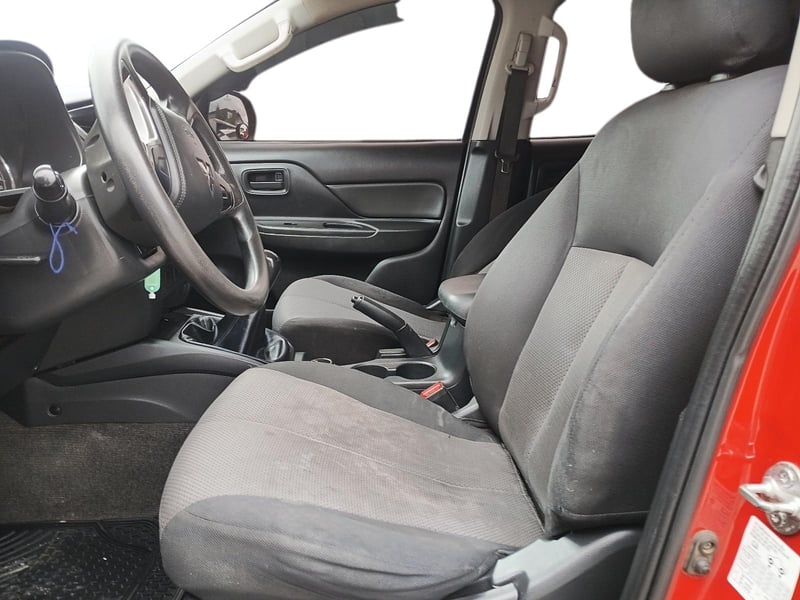 Mitsubishi L200 2022 - Imagen 10 de 12