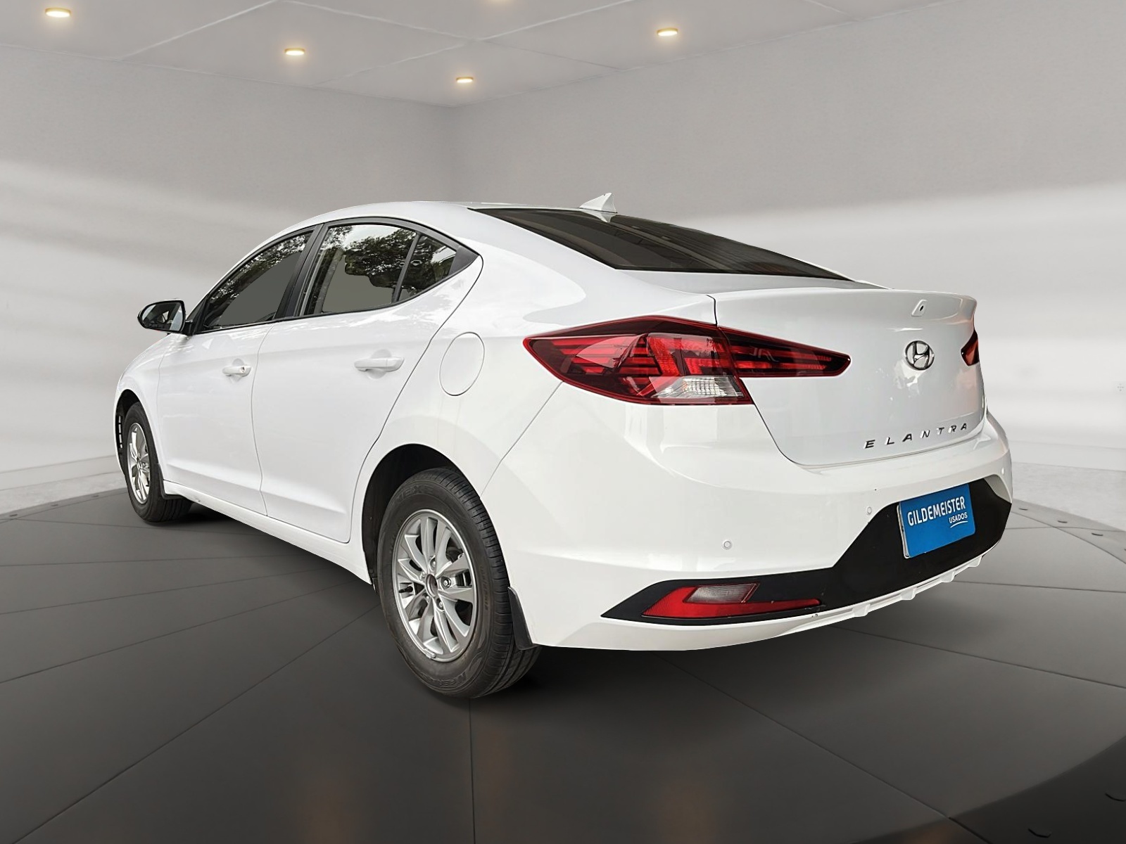 Hyundai ELANTRA 2021 - Foto 4 de 12