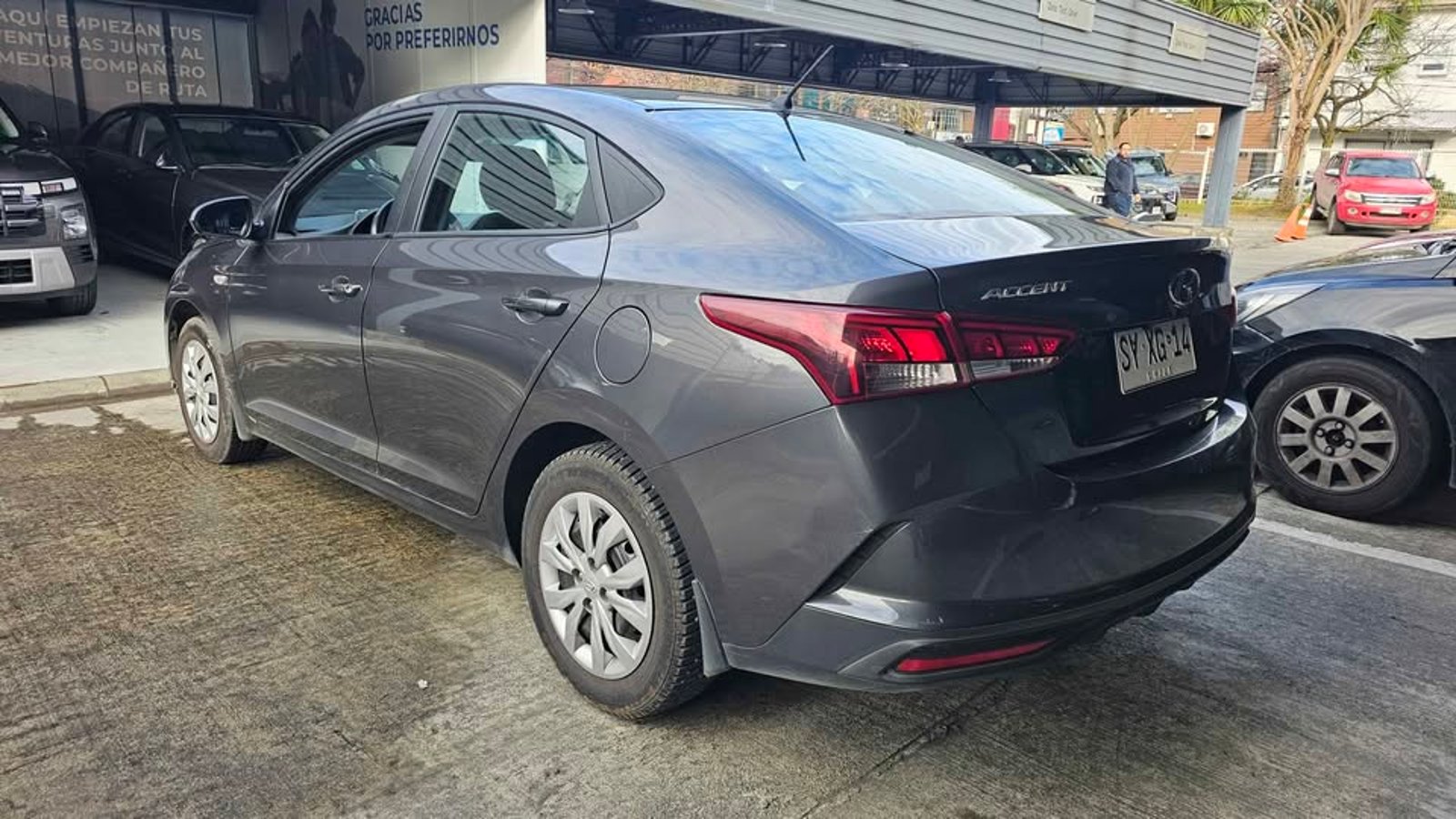 Hyundai ACCENT 2023 - Imagen 3 de 9