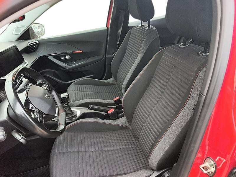 Peugeot 2008 P2 2021 - Imagen 7 de 12