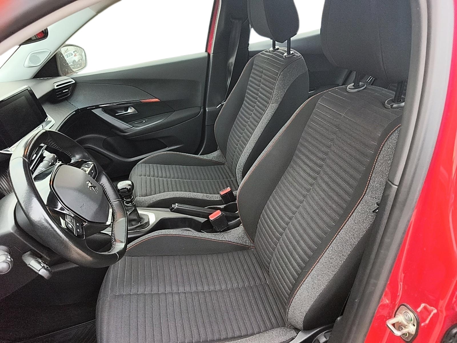 Peugeot 2008 P2 2021 - Imagen 7 de 12