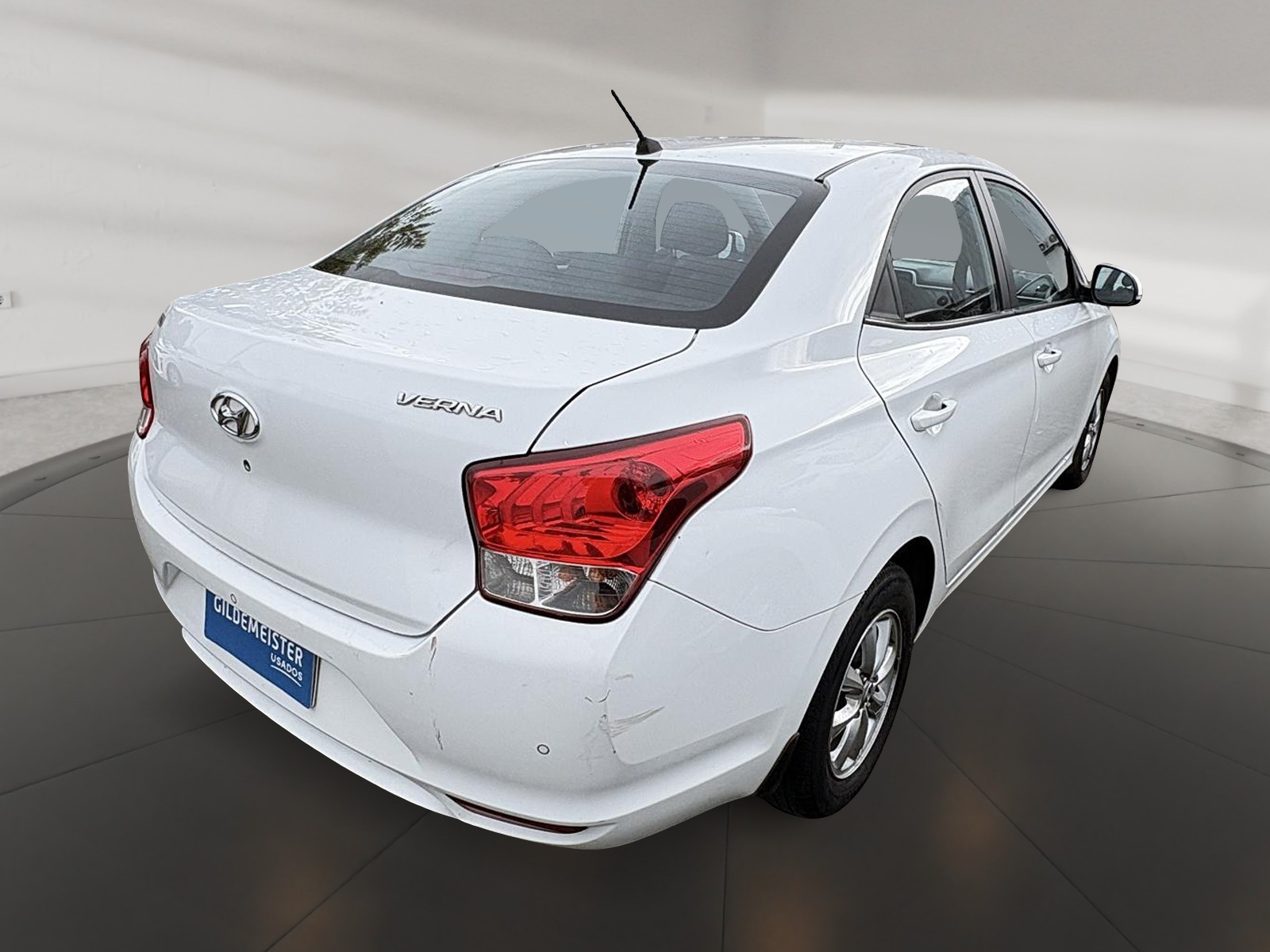Hyundai VERNA 2022 - Imagen 6 de 8