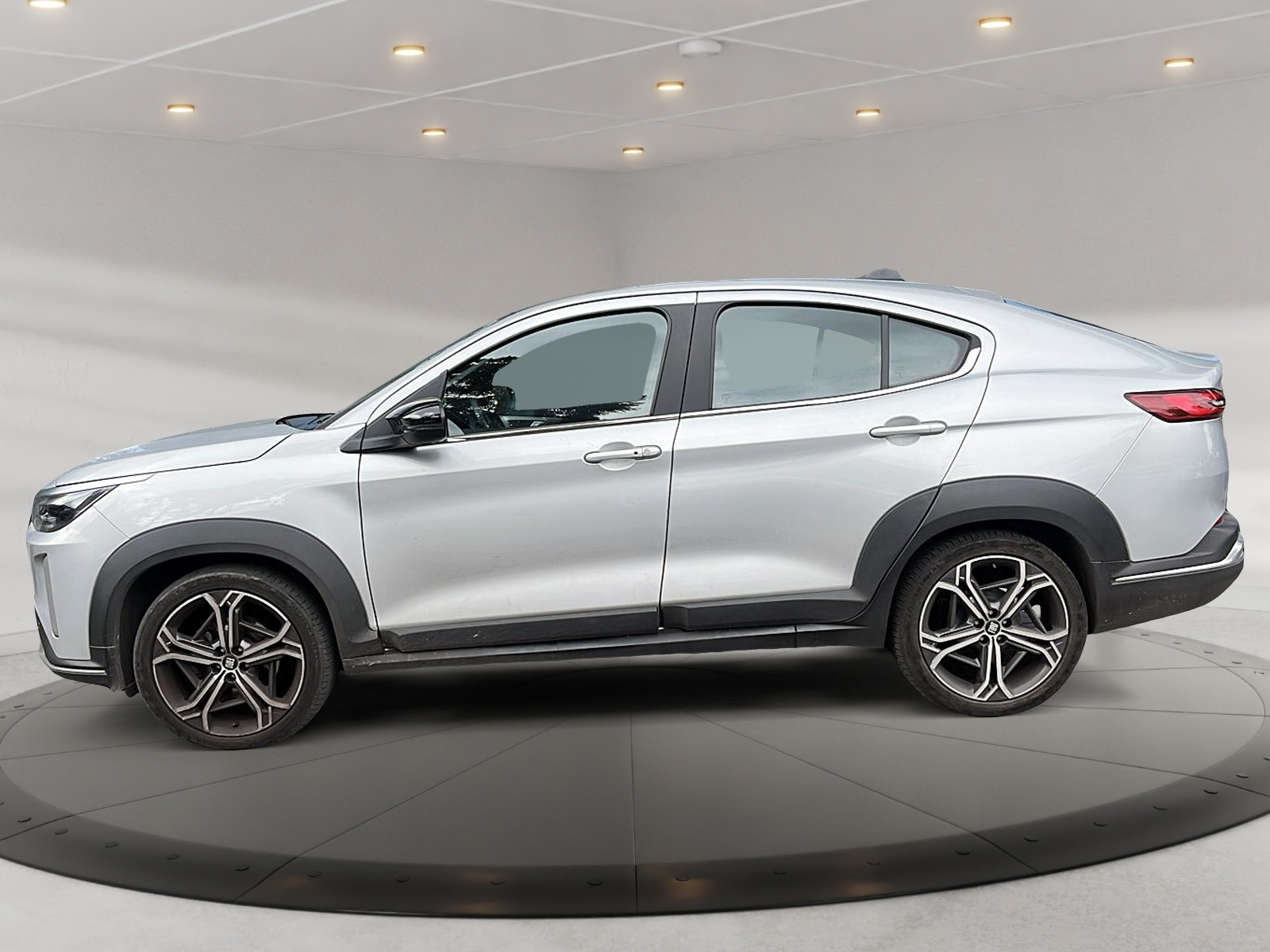 Fiat FASTBACK 2024 - Imagen 5 de 12