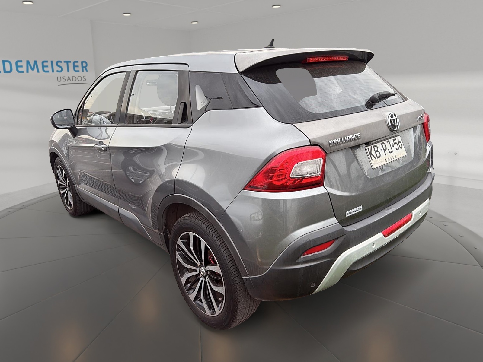 Brilliance V3 2018 - Foto 2 de 12