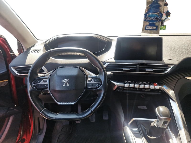 Peugeot 3008 2020 - Imagen 9 de 11