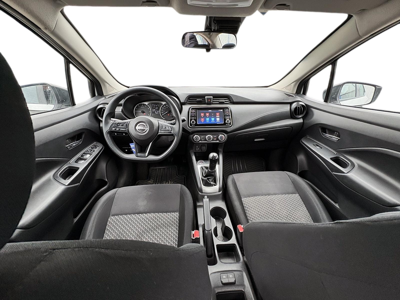 Nissan VERSA 2024 - Imagen 7 de 8