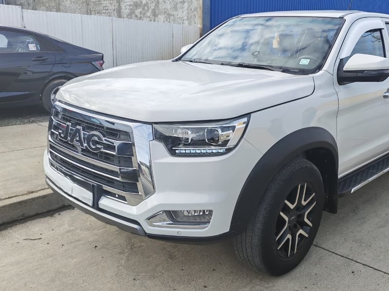 JAC T8 2021