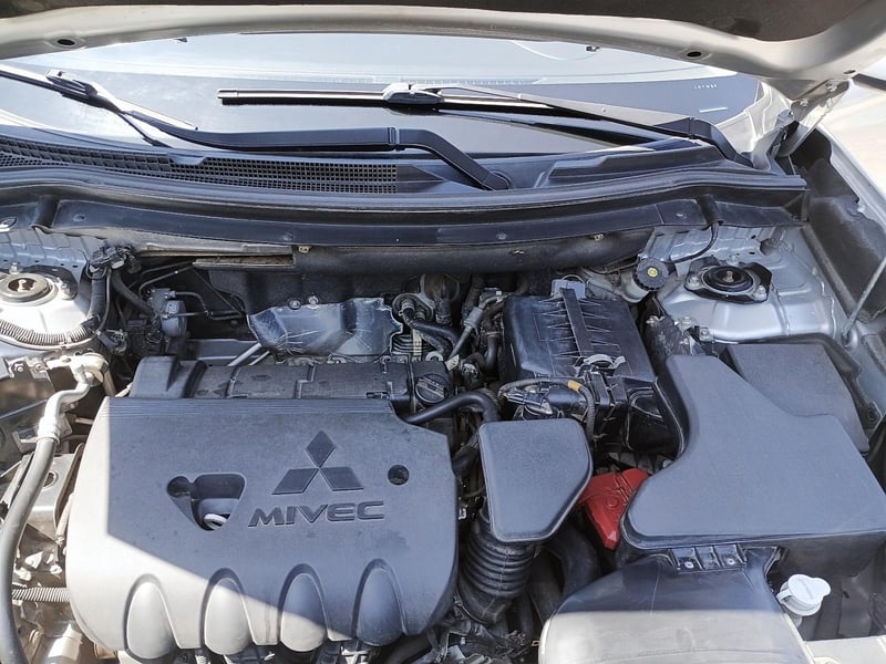 Mitsubishi OUTLANDER 2019 - Imagen 7 de 12