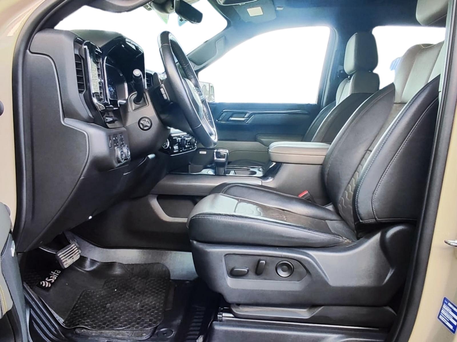 CHEVROLET SILVERADO 2023 - Imagen 9 de 12