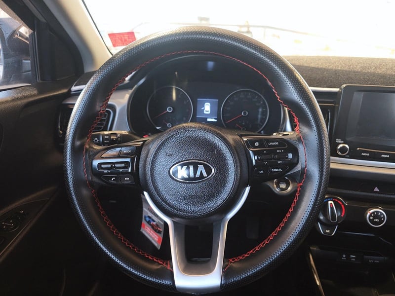 Kia RIO 2017 - Imagen 12 de 12