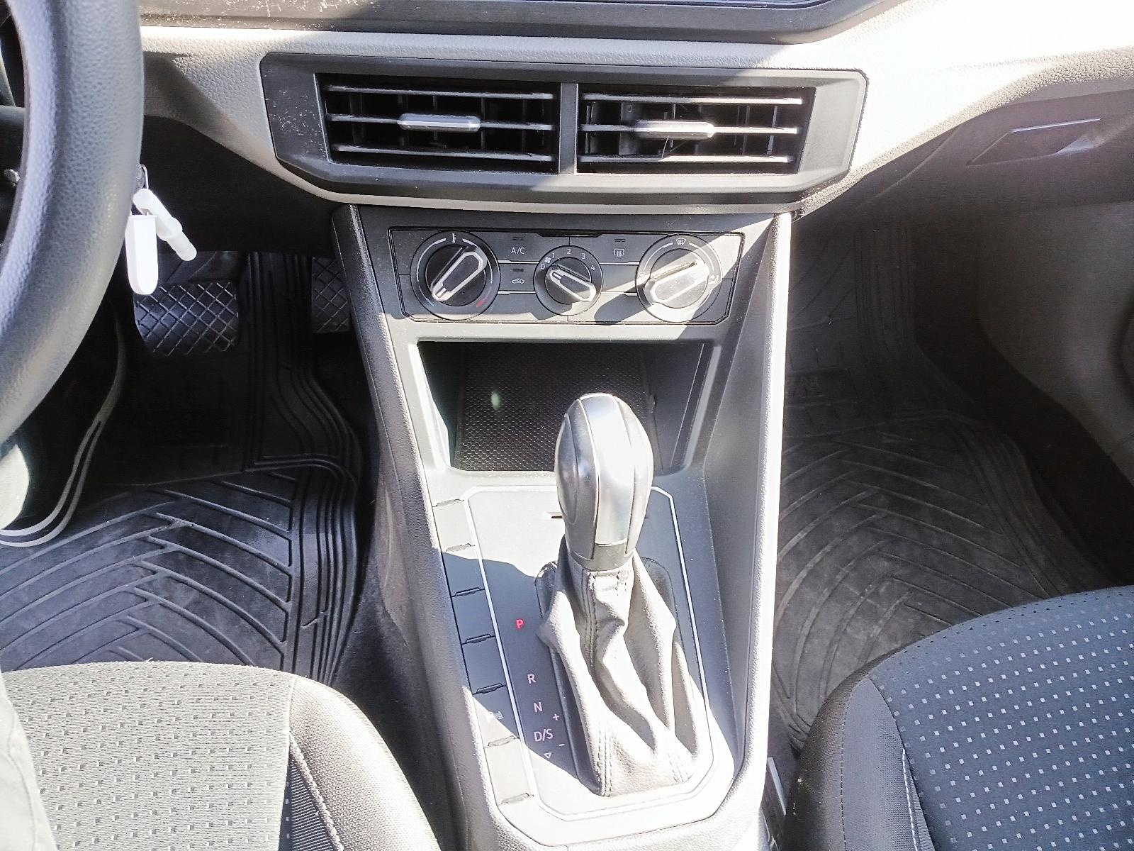 VOLKSWAGEN VIRTUS 2023 - Imagen 12 de 12