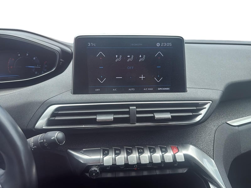 Peugeot 3008 2019 - Imagen 9 de 12