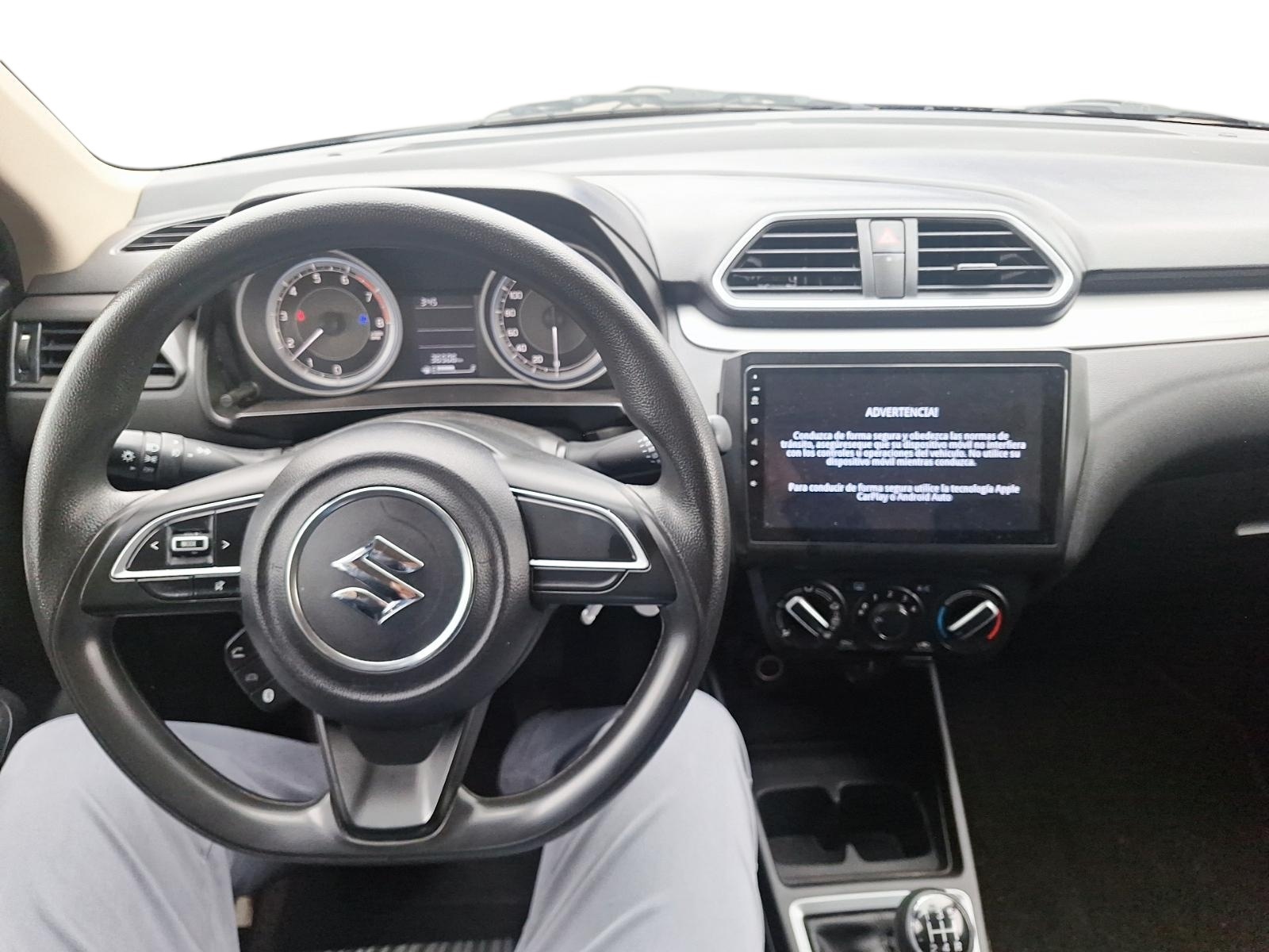Suzuki SUZUKI 2024 - Imagen 11 de 12