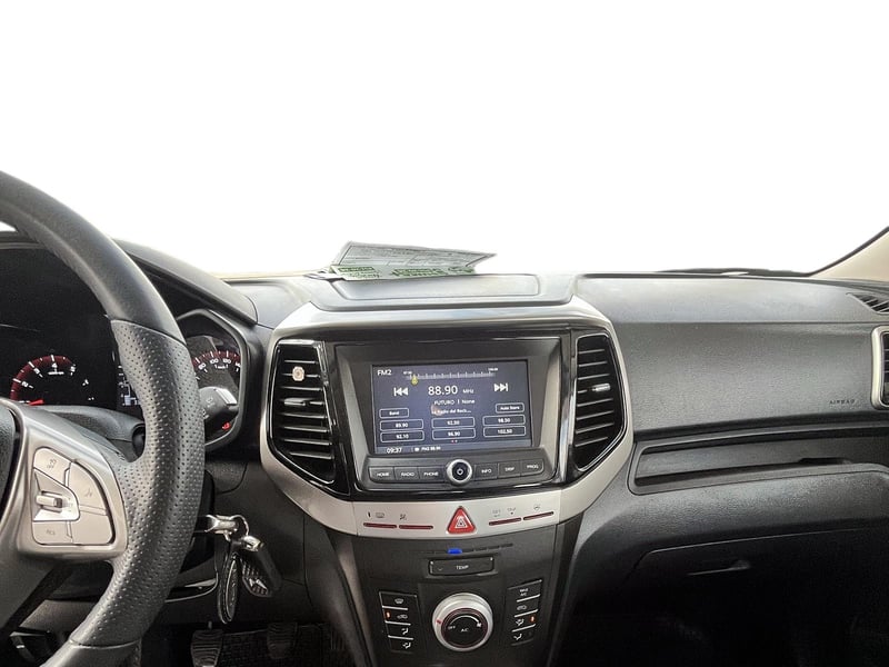 Mahindra XUV300 2025 - Imagen 12 de 12