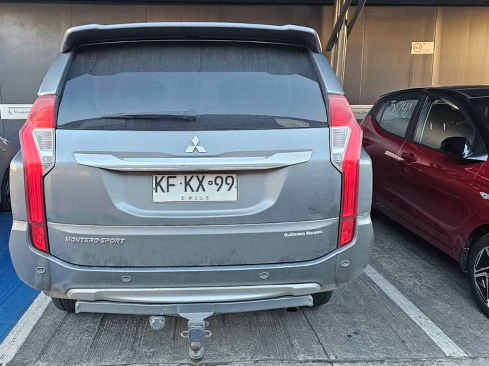Mitsubishi MONTERO 2018 - Foto 3 de 11