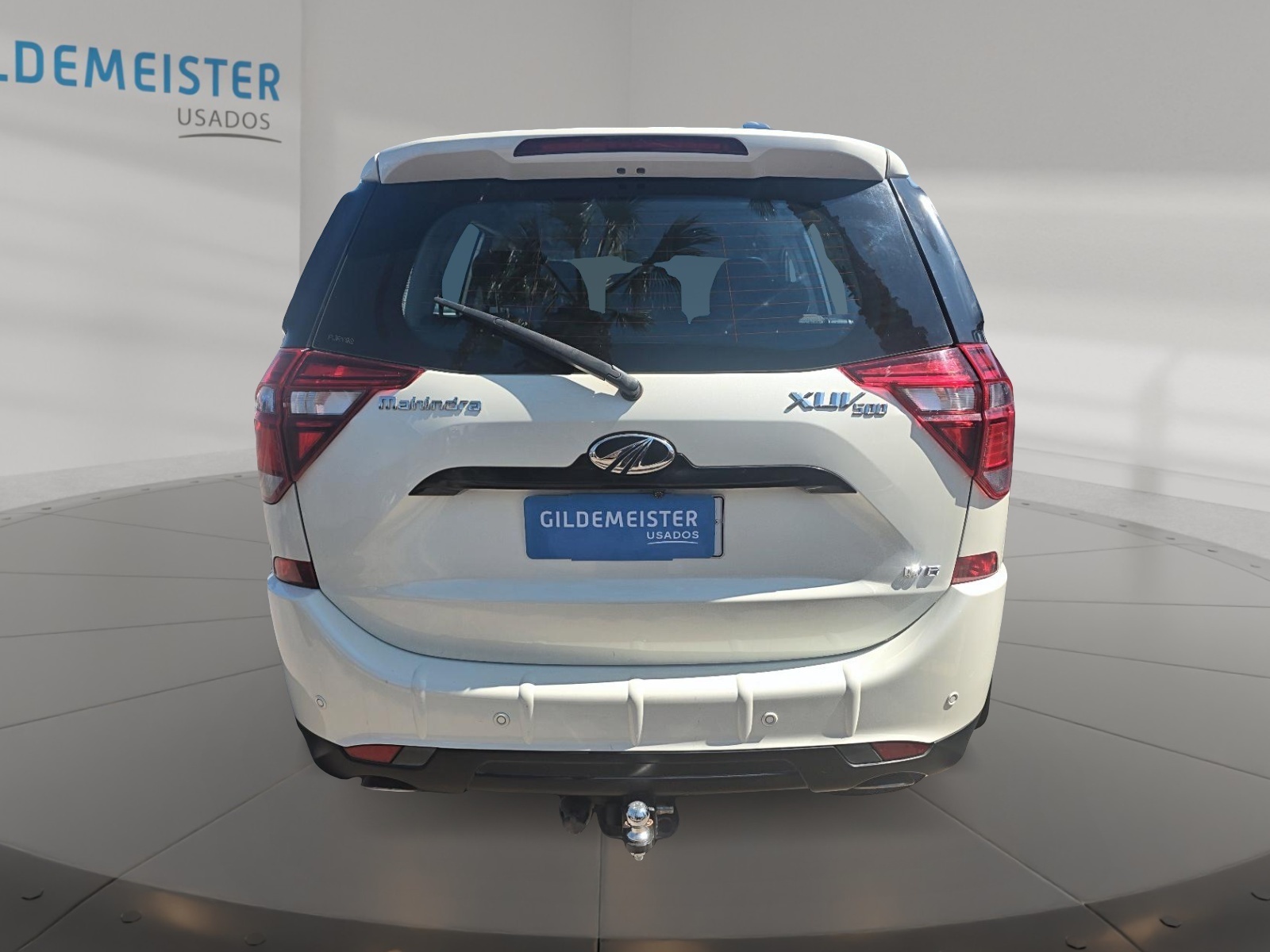 Mahindra XUV500 2020 - Foto 4 de 12