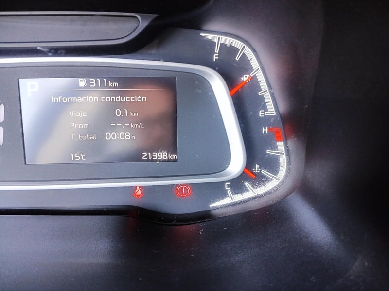 Kia SONET 2024 - Imagen 9 de 12