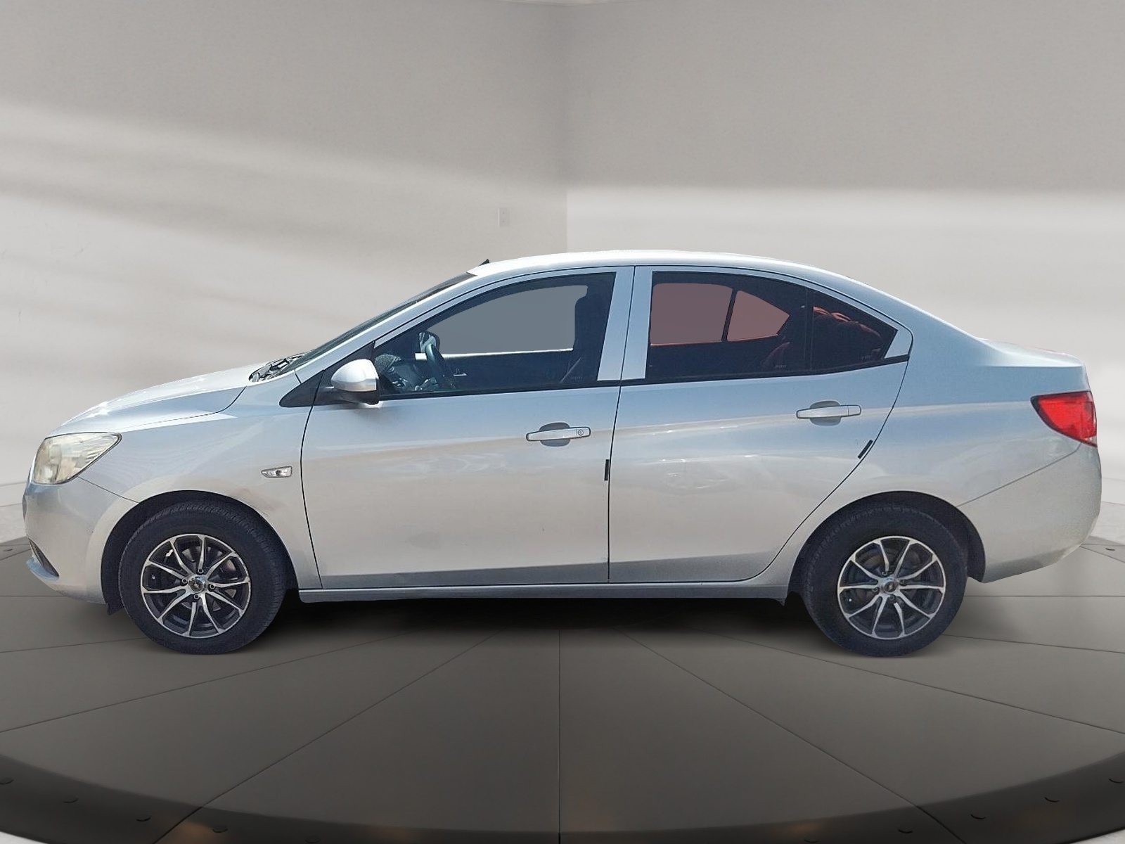 Chevrolet SAIL 2017 - Foto 5 de 12