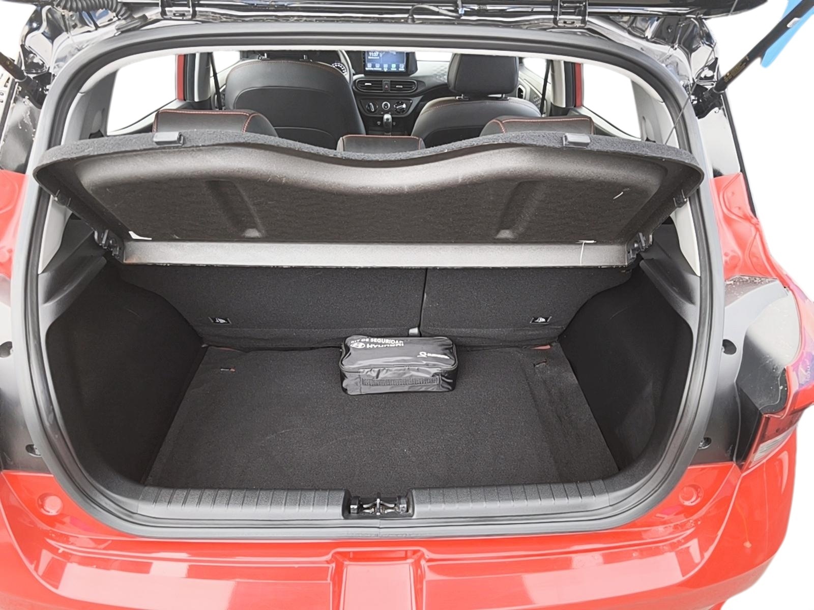 HYUNDAI GRAND I-10 2025 - Imagen 7 de 12