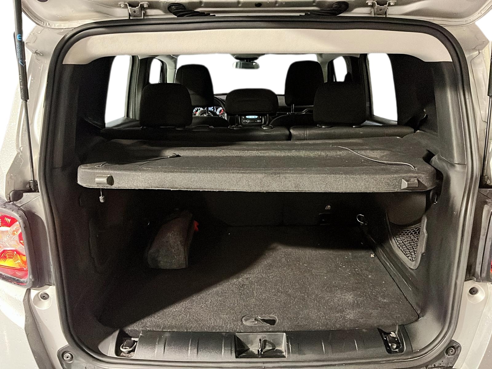 Jeep RENEGADE 2018 - Imagen 8 de 12