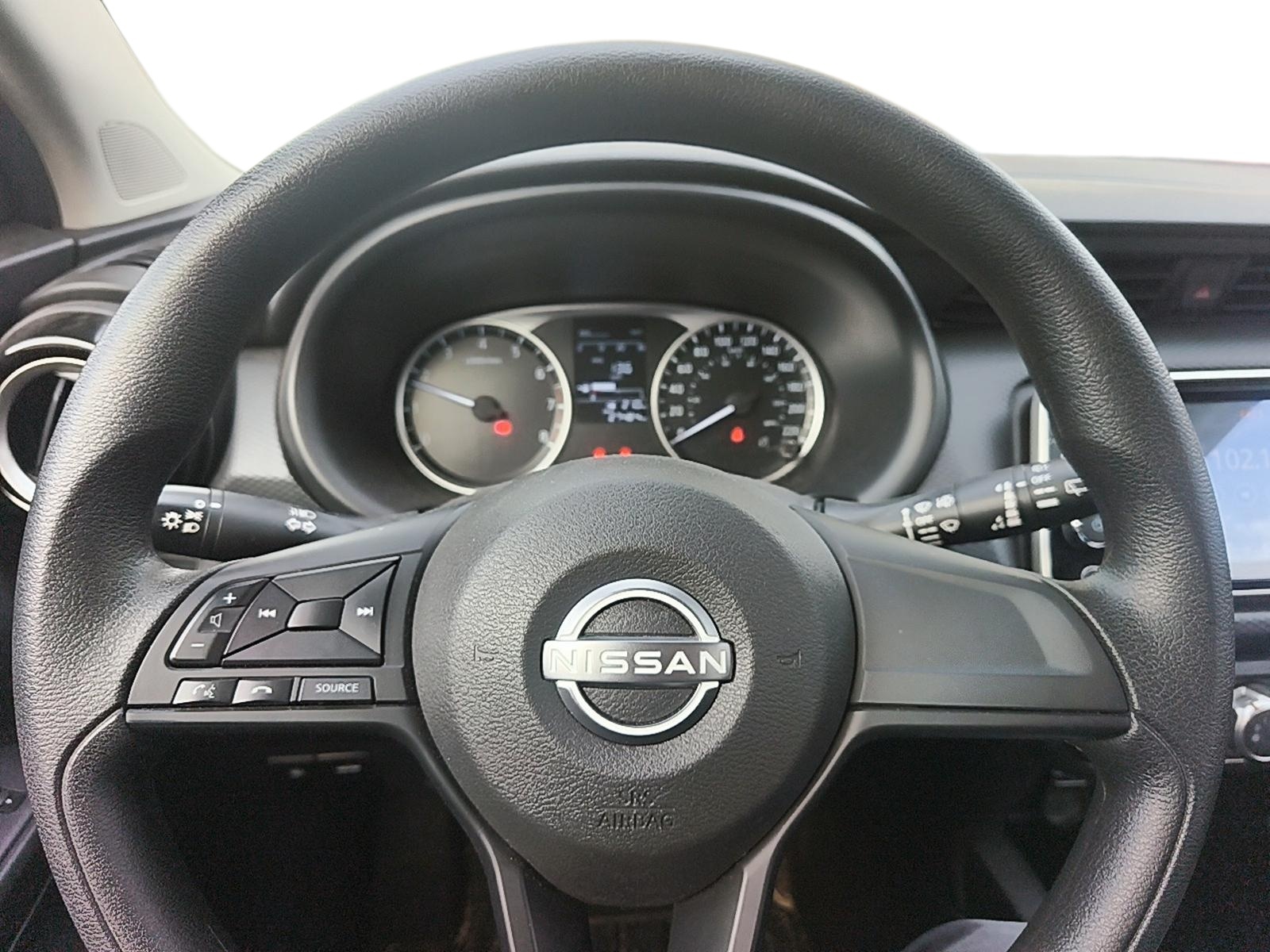 Nissan KICKS 2023 - Imagen 12 de 12