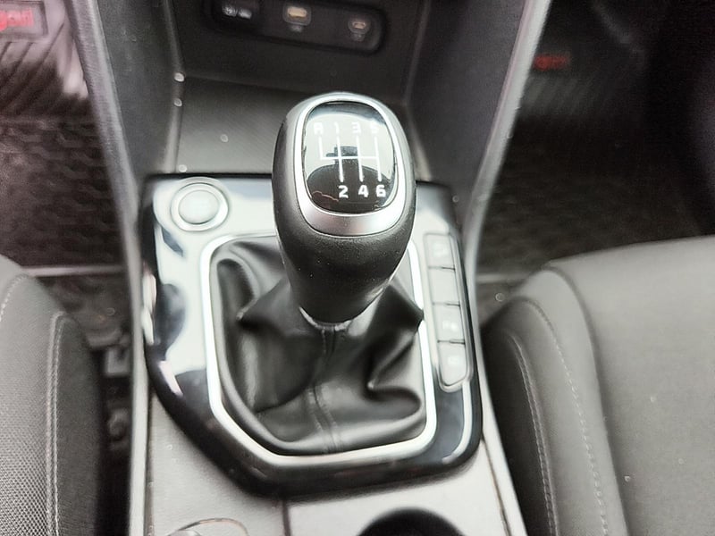 Kia SPORTAGE 2023 - Imagen 10 de 12