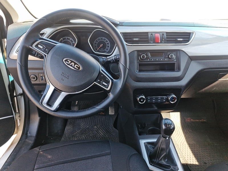 JAC S2 2019 - Imagen 9 de 11