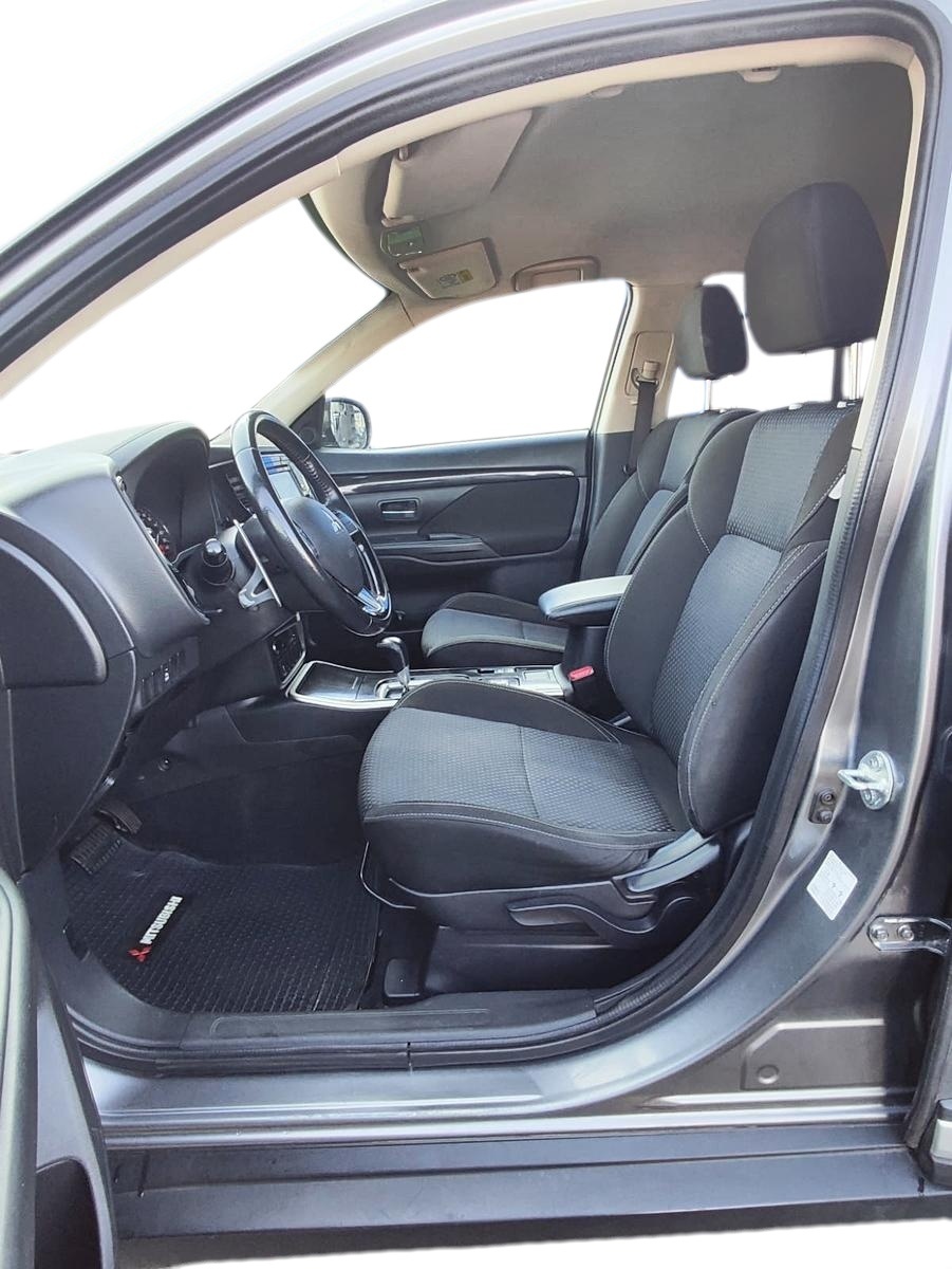 Mitsubishi OUTLANDER 2019 - Imagen 12 de 12