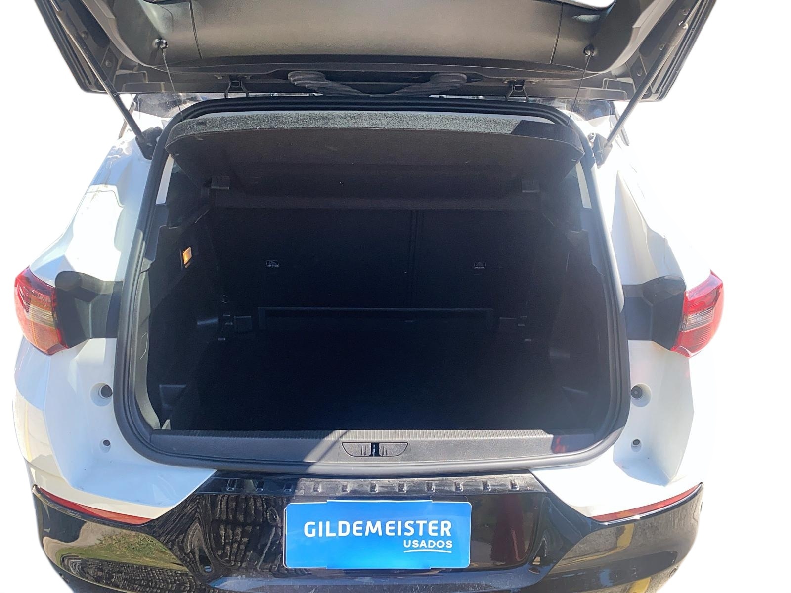 Opel GRANDLAND X 2023 - Imagen 7 de 12