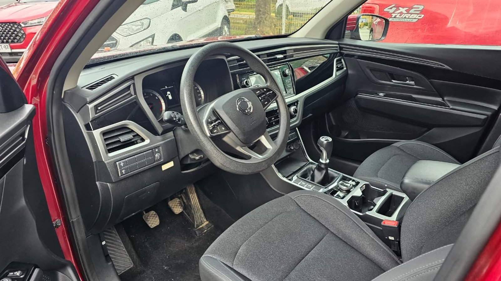 SsangYong KORANDO 2023 - Imagen 8 de 12