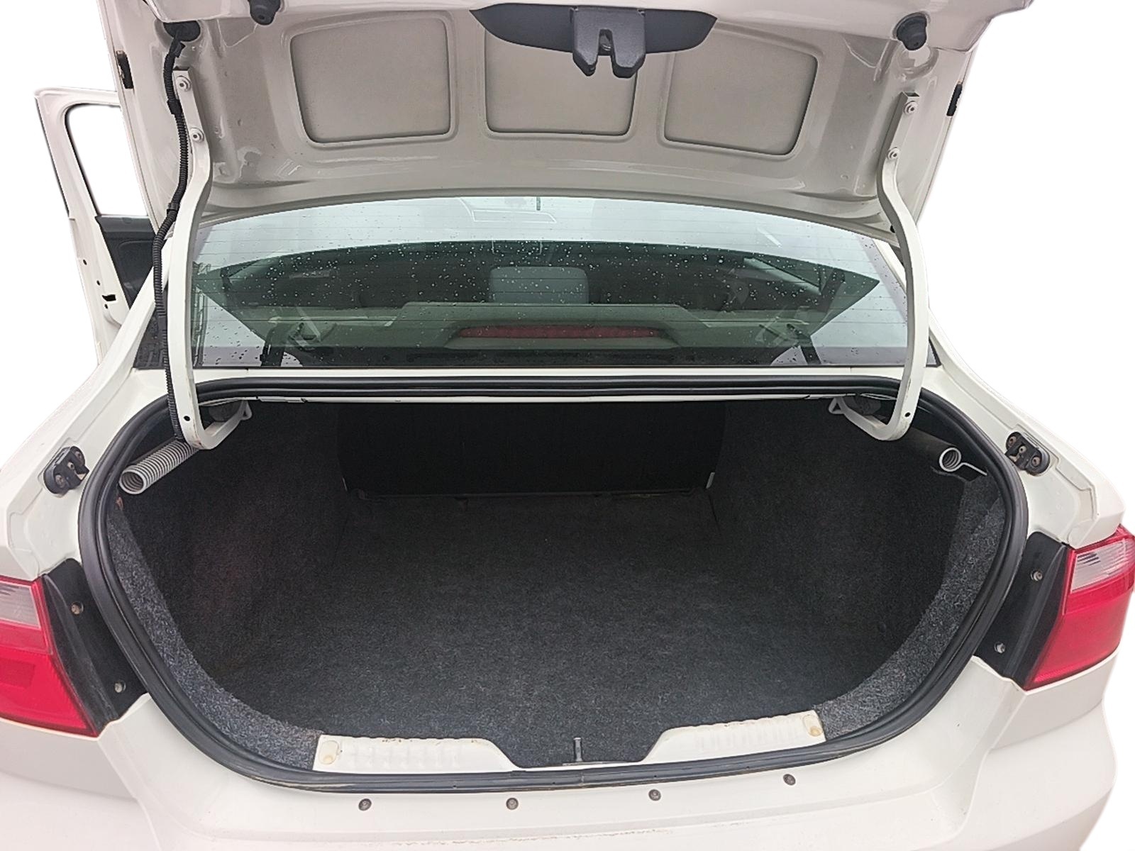 VOLKSWAGEN VOYAGE 2021 - Imagen 7 de 12