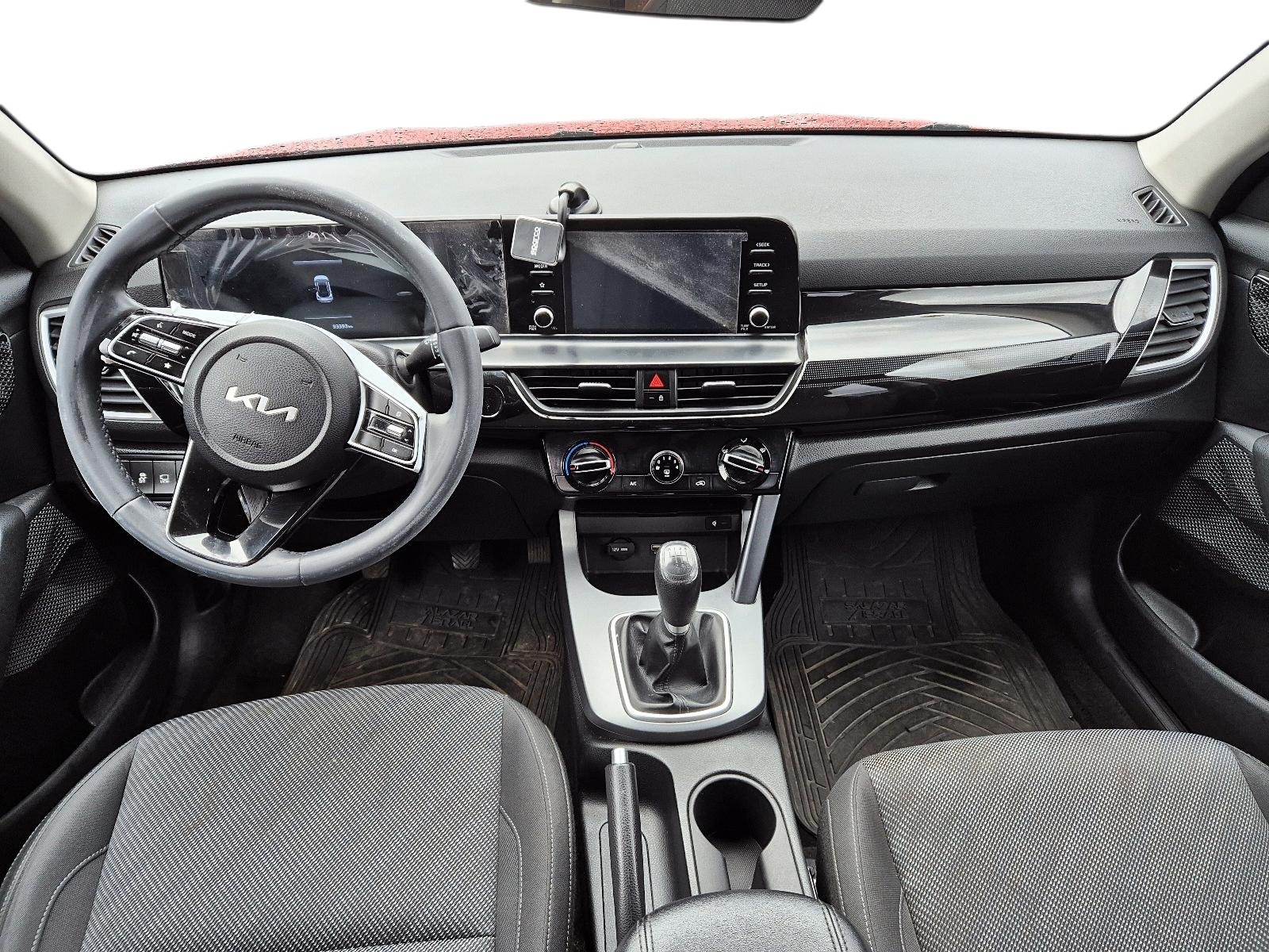 Kia KIA 2024 - Imagen 6 de 7