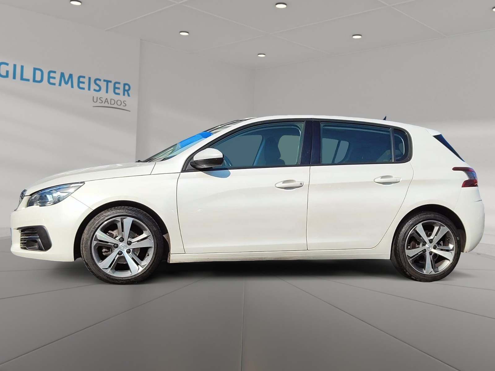 Peugeot 308 2020 - Foto 2 de 12