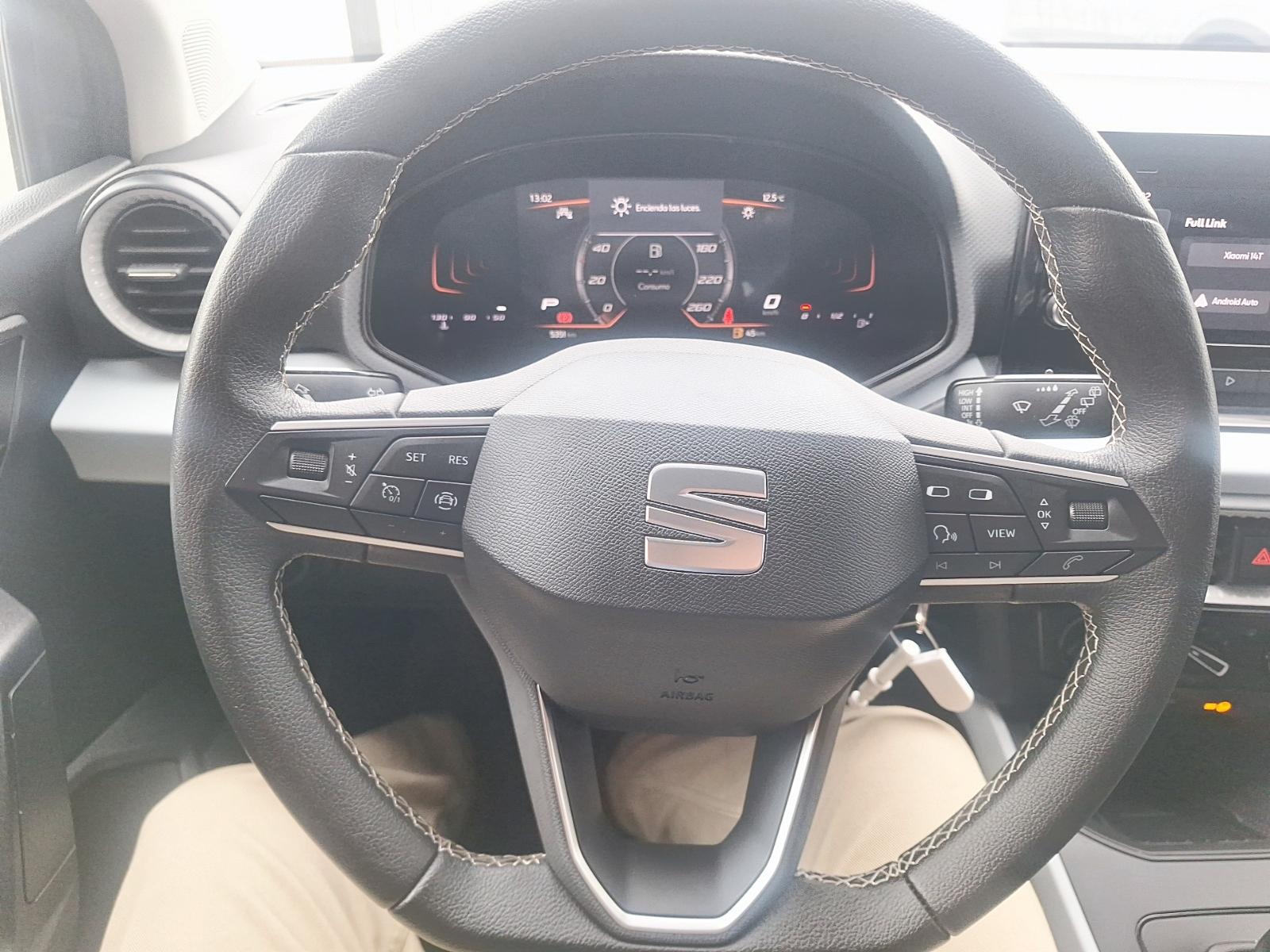 SEAT ARONA 2025 - Imagen 10 de 12
