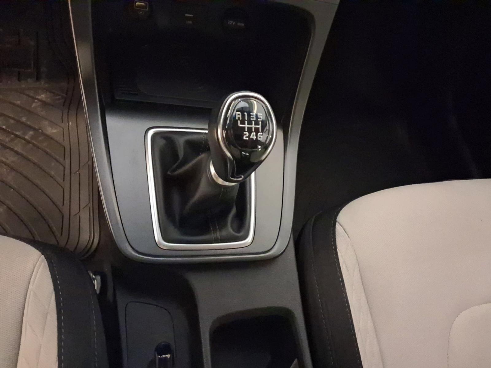 Hyundai CRETA 2023 - Imagen 10 de 12