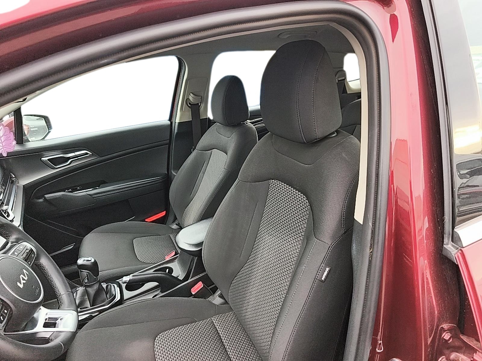 Kia SPORTAGE 2023 - Imagen 7 de 12