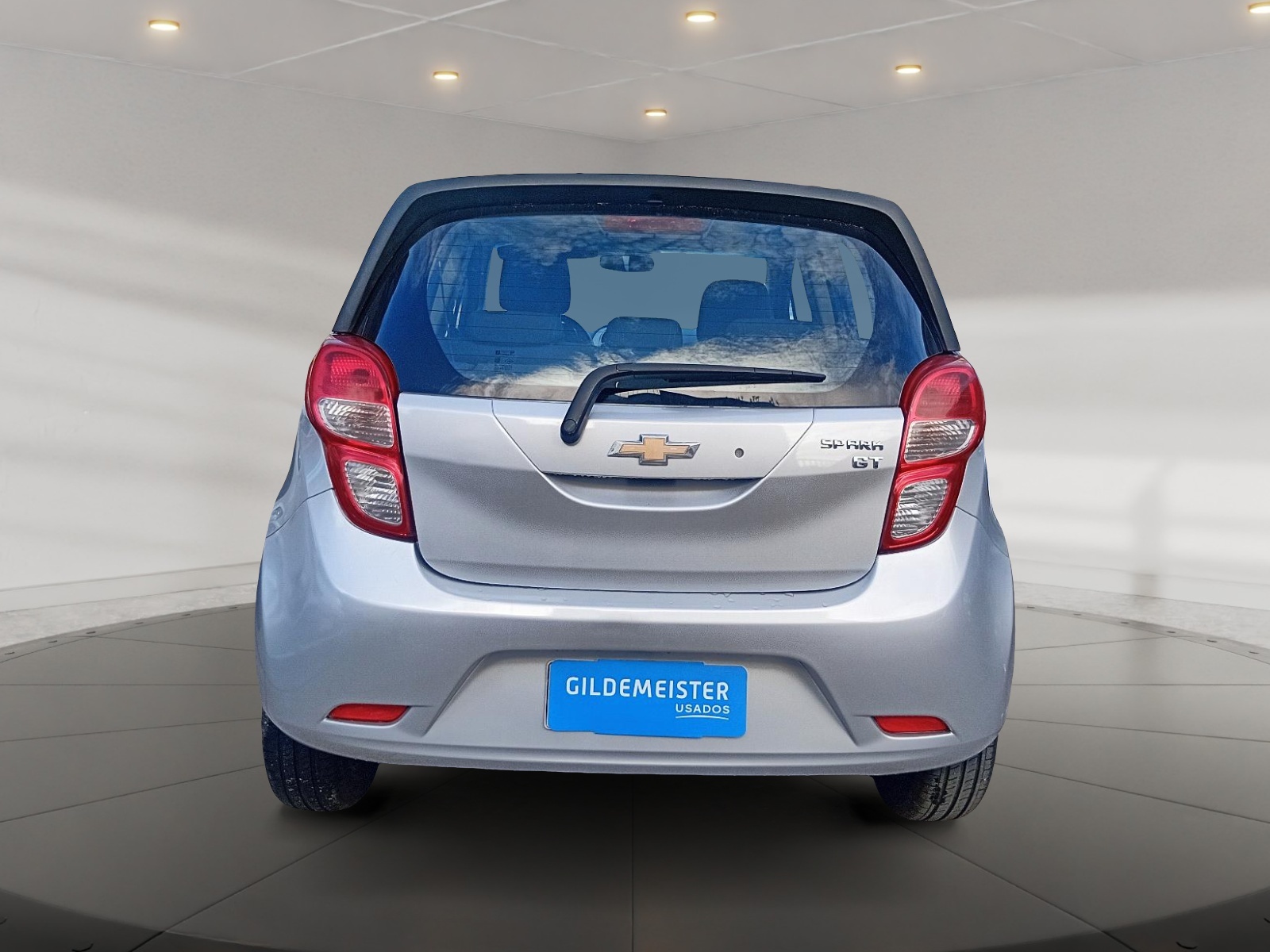 Chevrolet SPARK 2018 - Foto 3 de 8