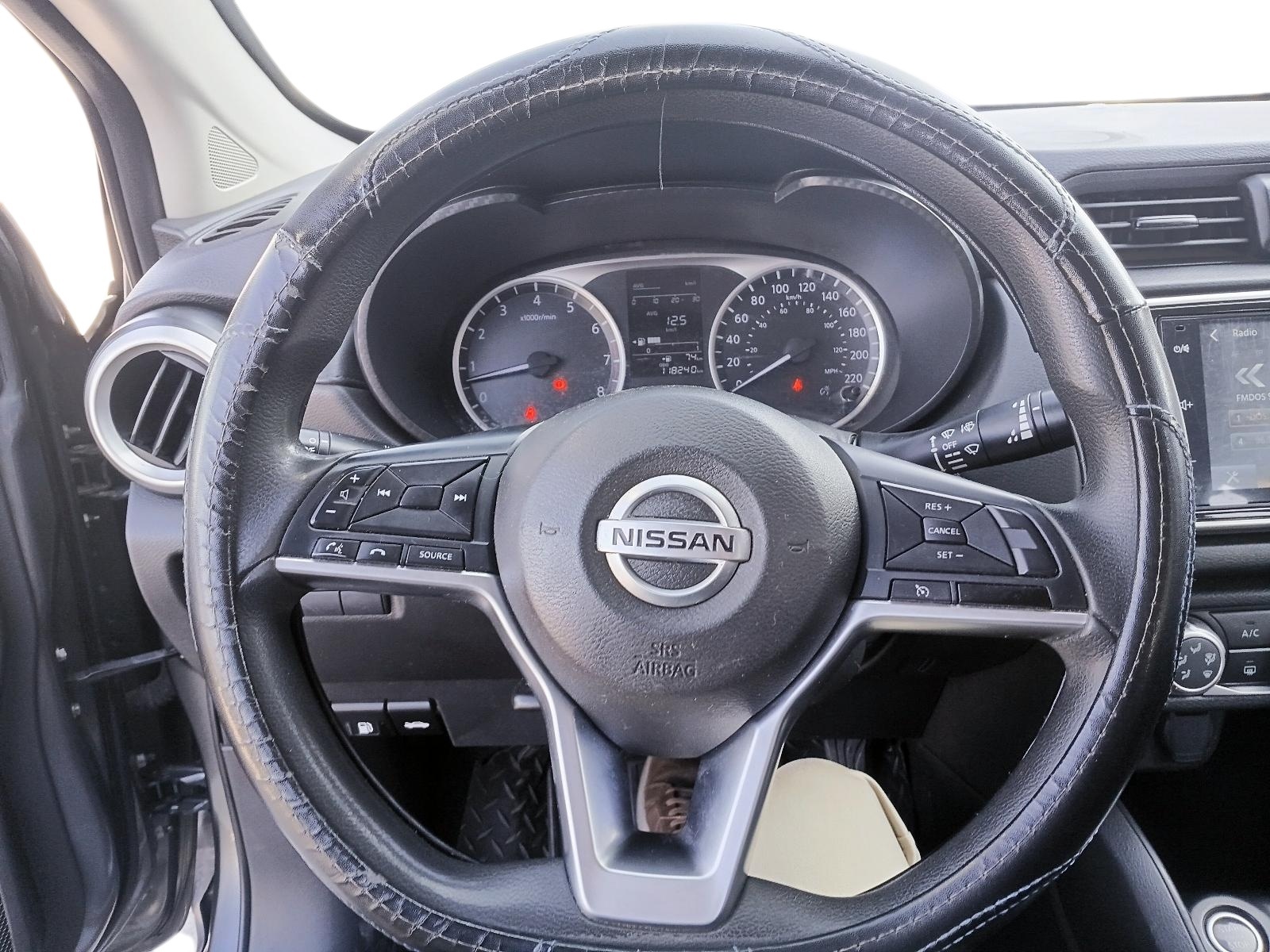 NISSAN VERSA 2023 - Imagen 12 de 12