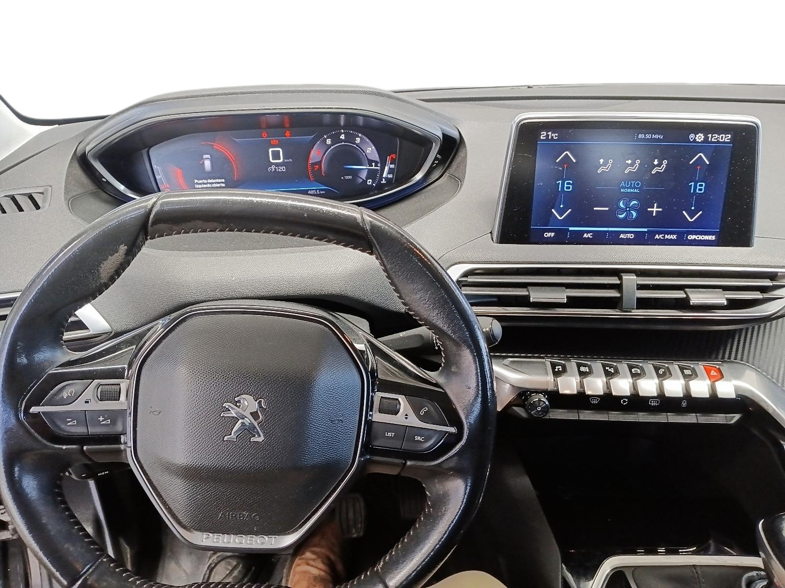 Peugeot 3008 2021 - Imagen 8 de 12