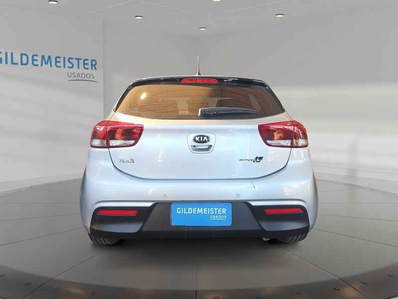 Kia RIO 2017 - Imagen 3 de 12