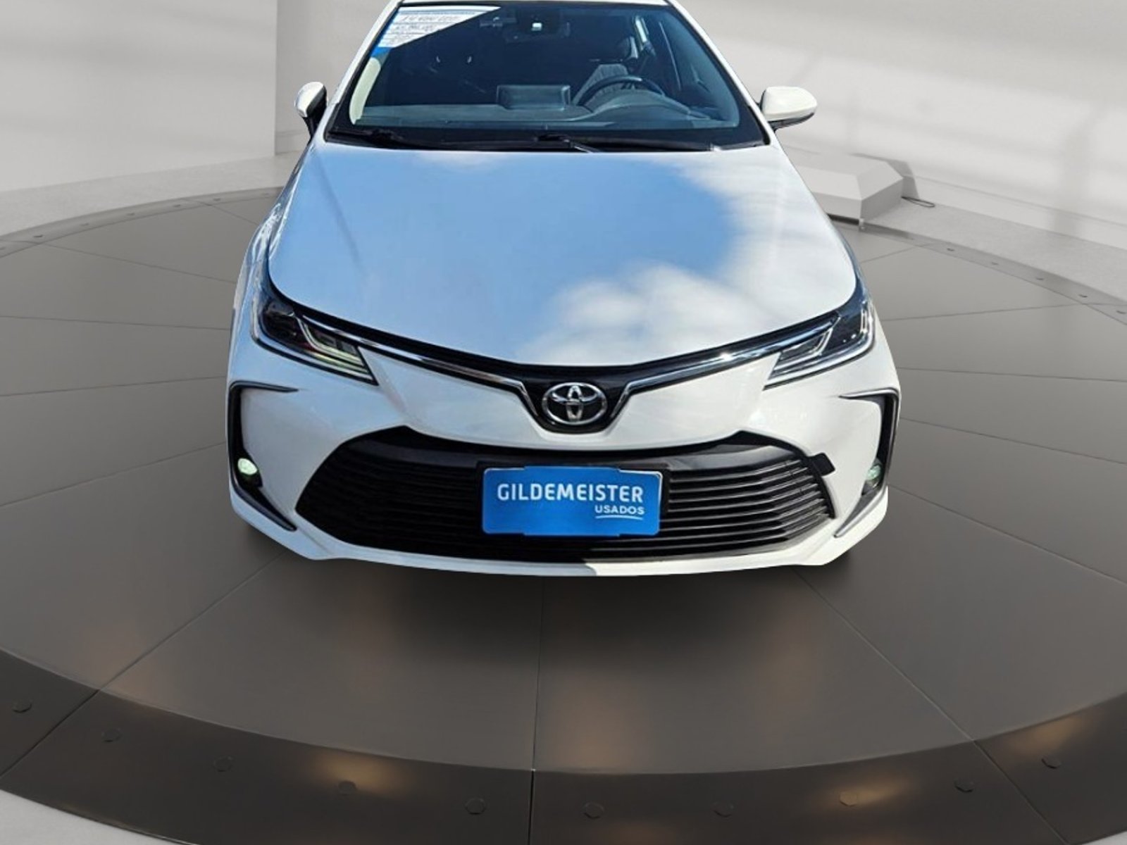 Toyota COROLLA 2022 - Foto 4 de 12