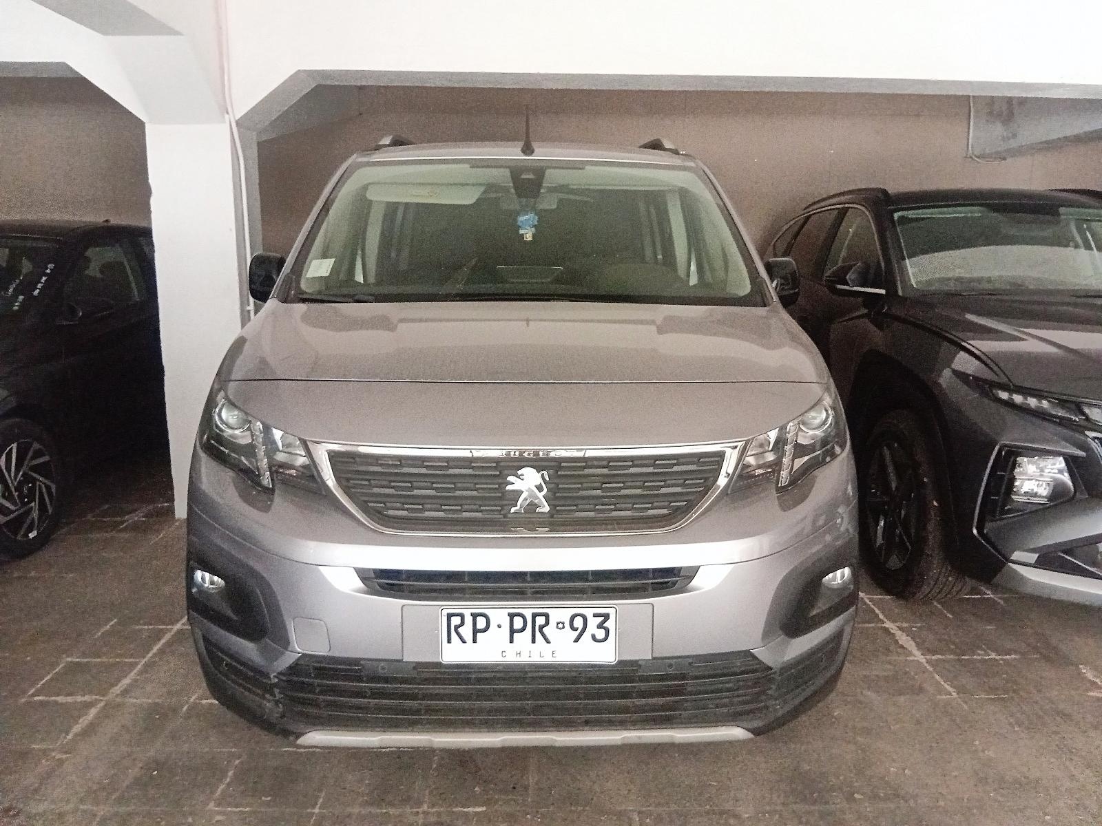 Peugeot RIFTER 2022 - Foto 3 de 12