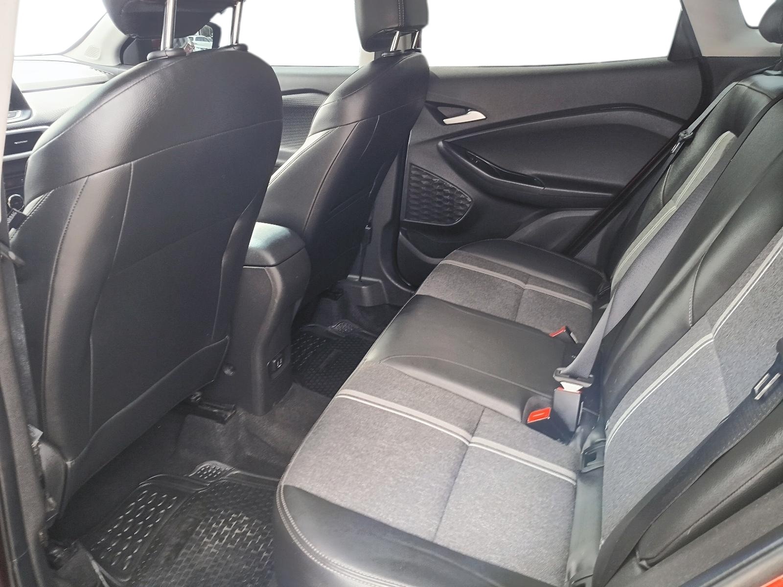 CHEVROLET TRACKER 2022 - Imagen 10 de 12