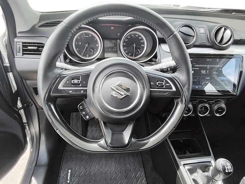 Suzuki SWIFT 2024 - Imagen 10 de 12
