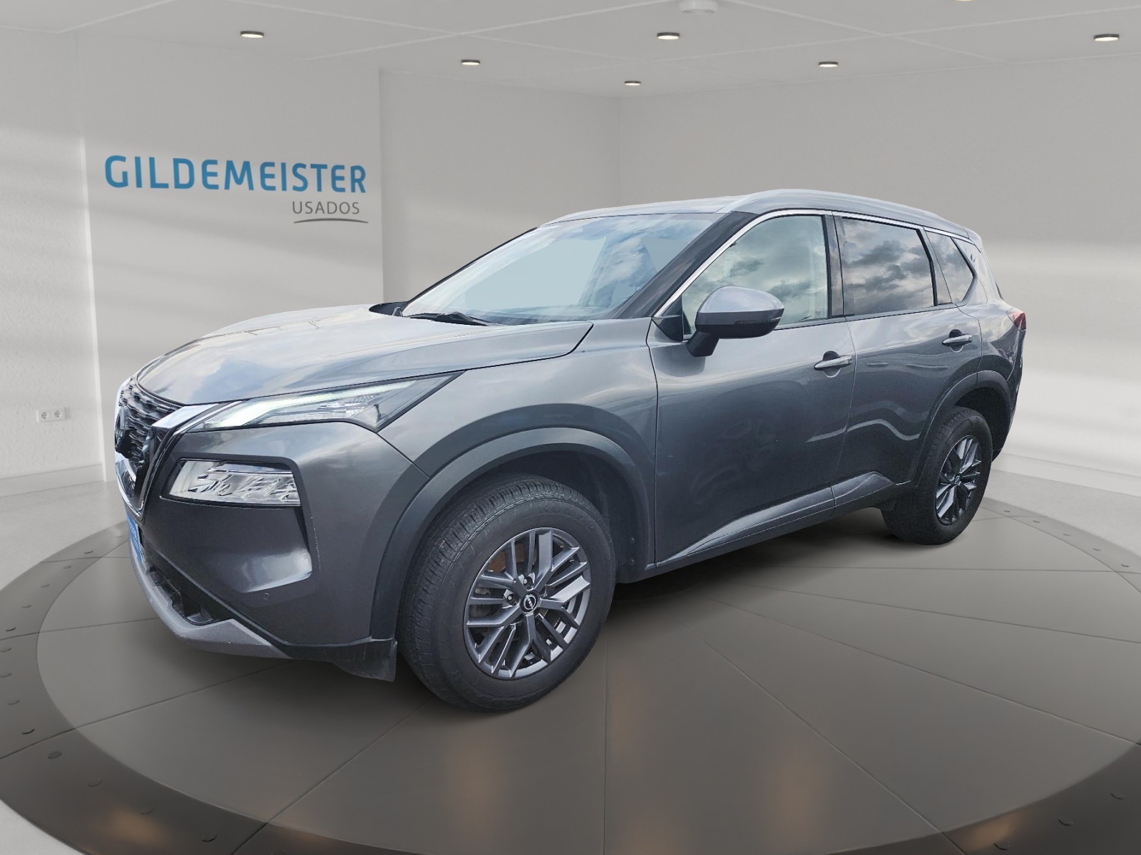 Nissan X-TRAIL 2023 - Foto 2 de 12
