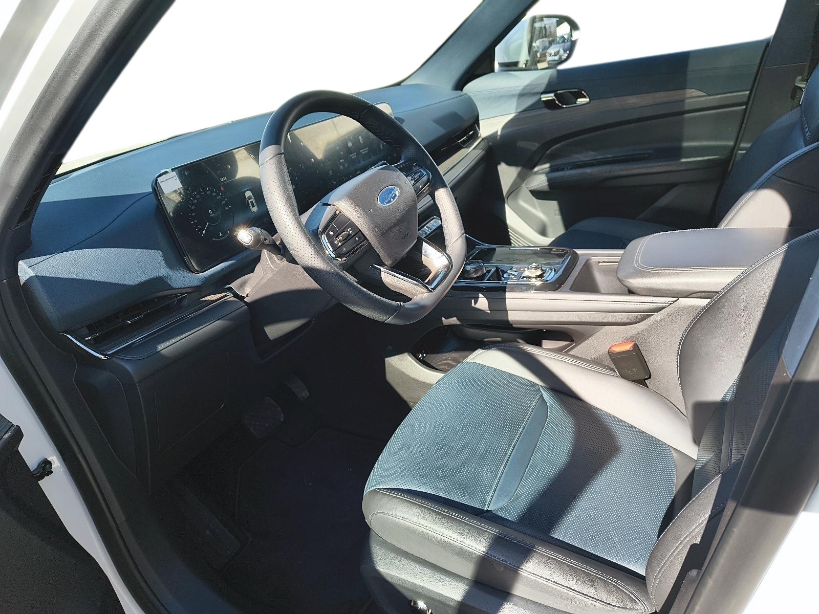 Ford TERRITORY 2024 - Imagen 8 de 9