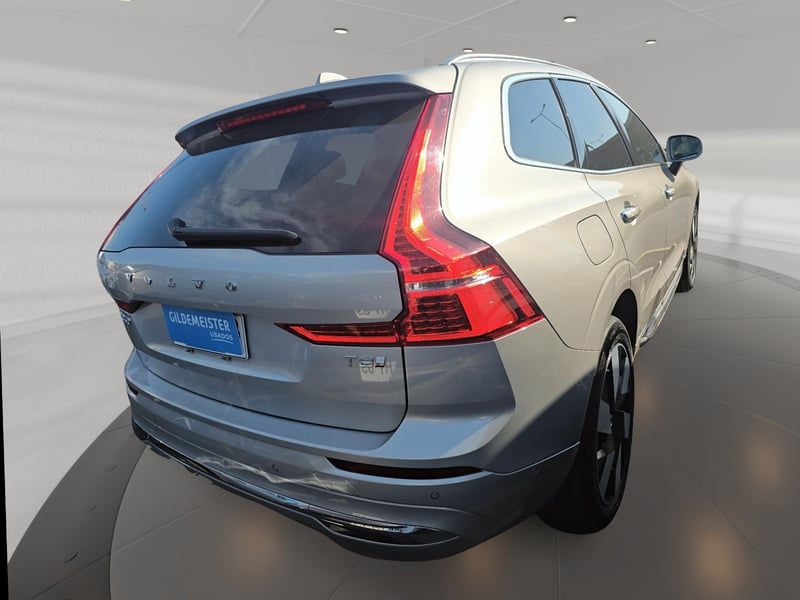 Volvo XC60 2025 - Imagen 3 de 12
