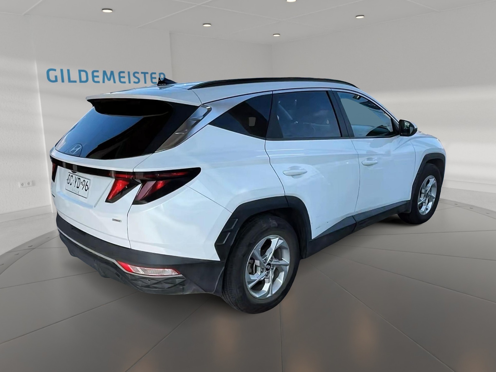 Hyundai TUCSON 2022 - Foto 4 de 10